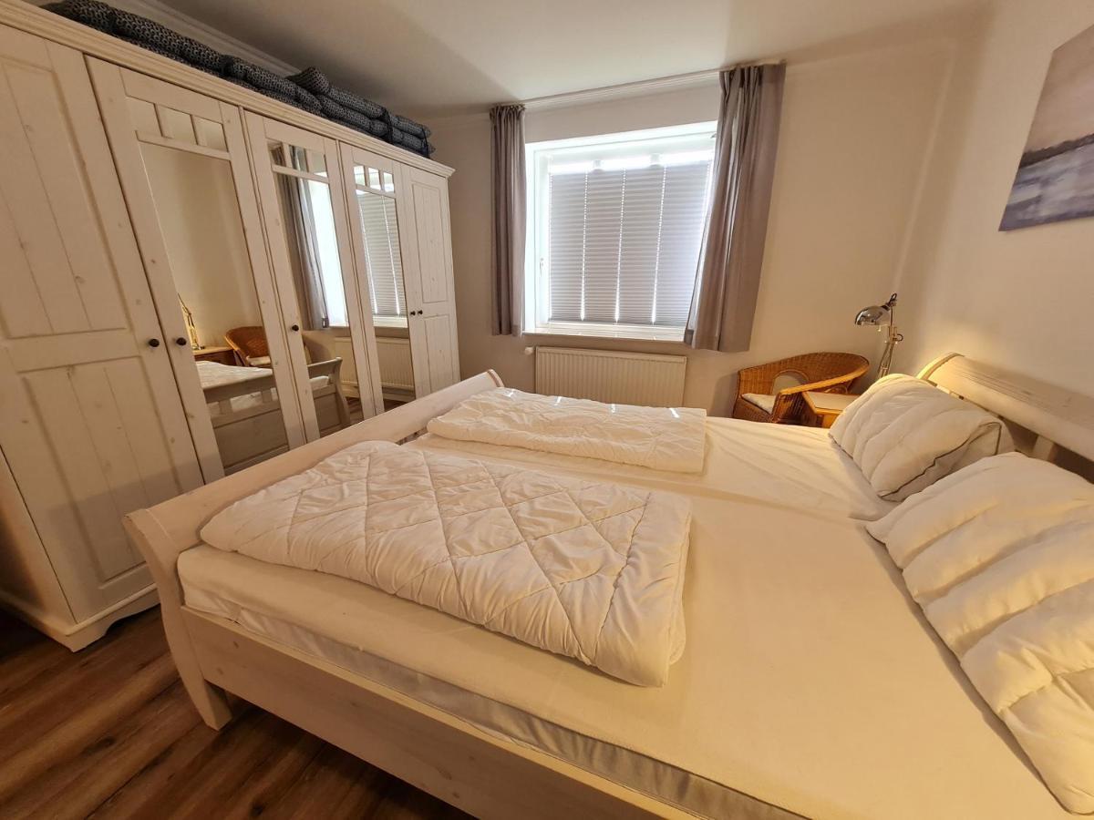 Ferienhaus Ellen, Eg Whg Utersum Εξωτερικό φωτογραφία